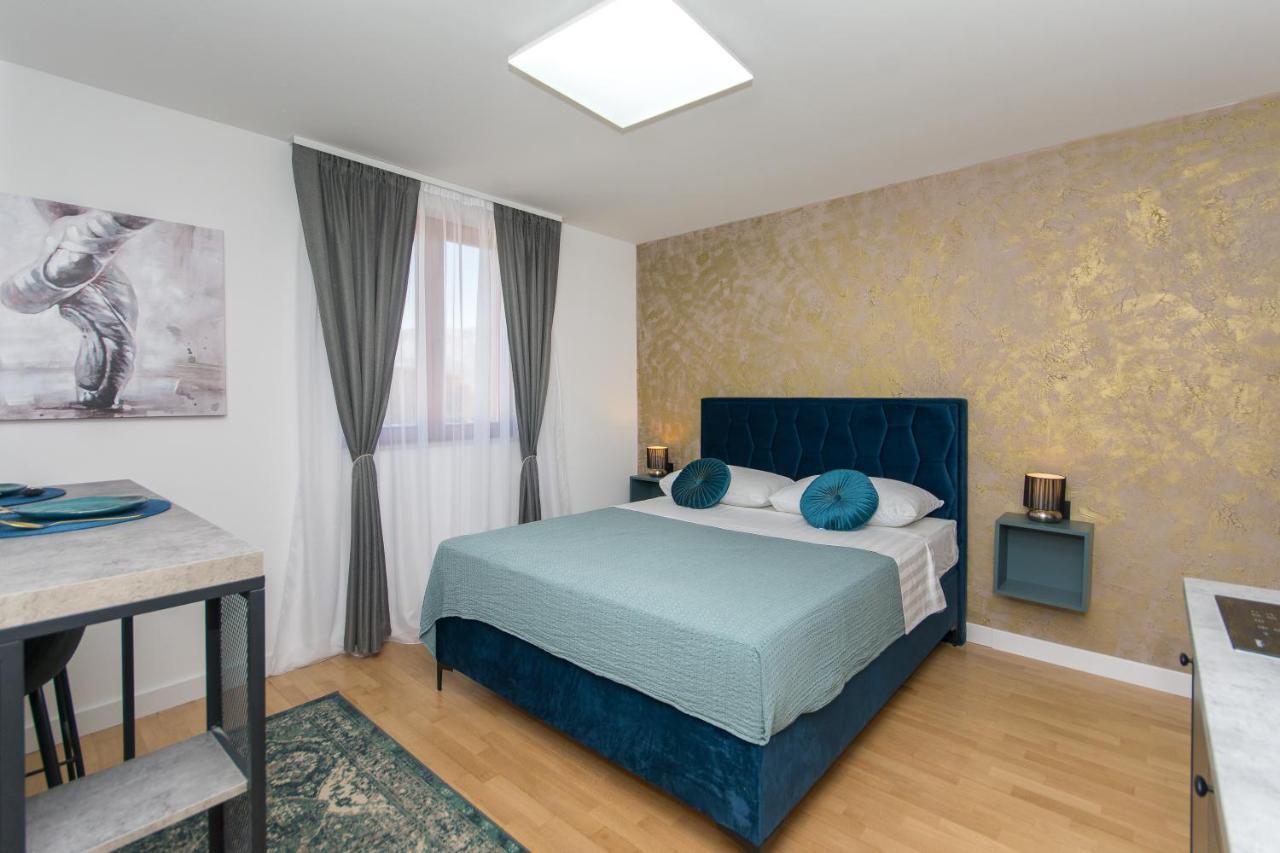 Sapphire Studio Apartment With Free Private Parking Дубровник Екстериор снимка