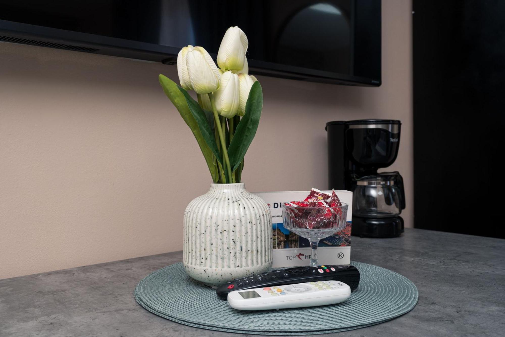 Sapphire Studio Apartment With Free Private Parking Дубровник Екстериор снимка